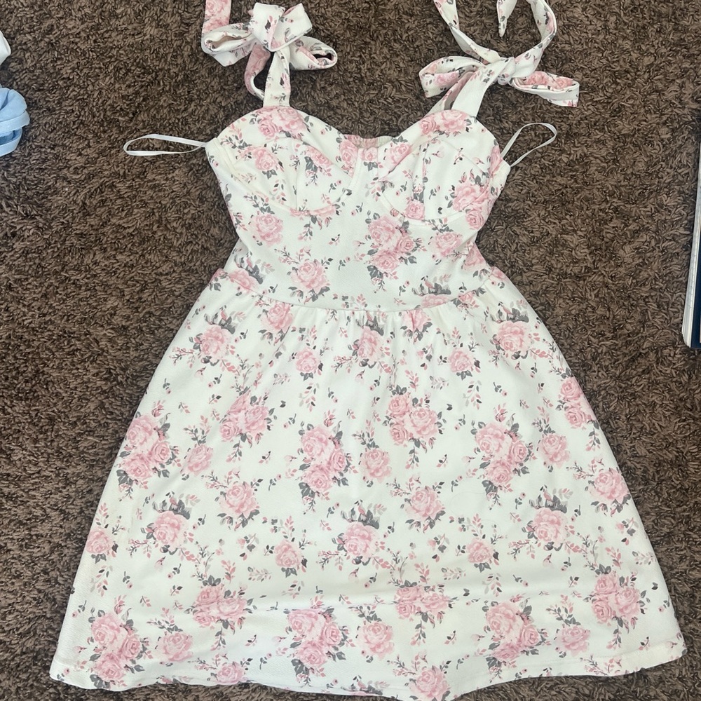 SHEIN Pink Floral  Dress